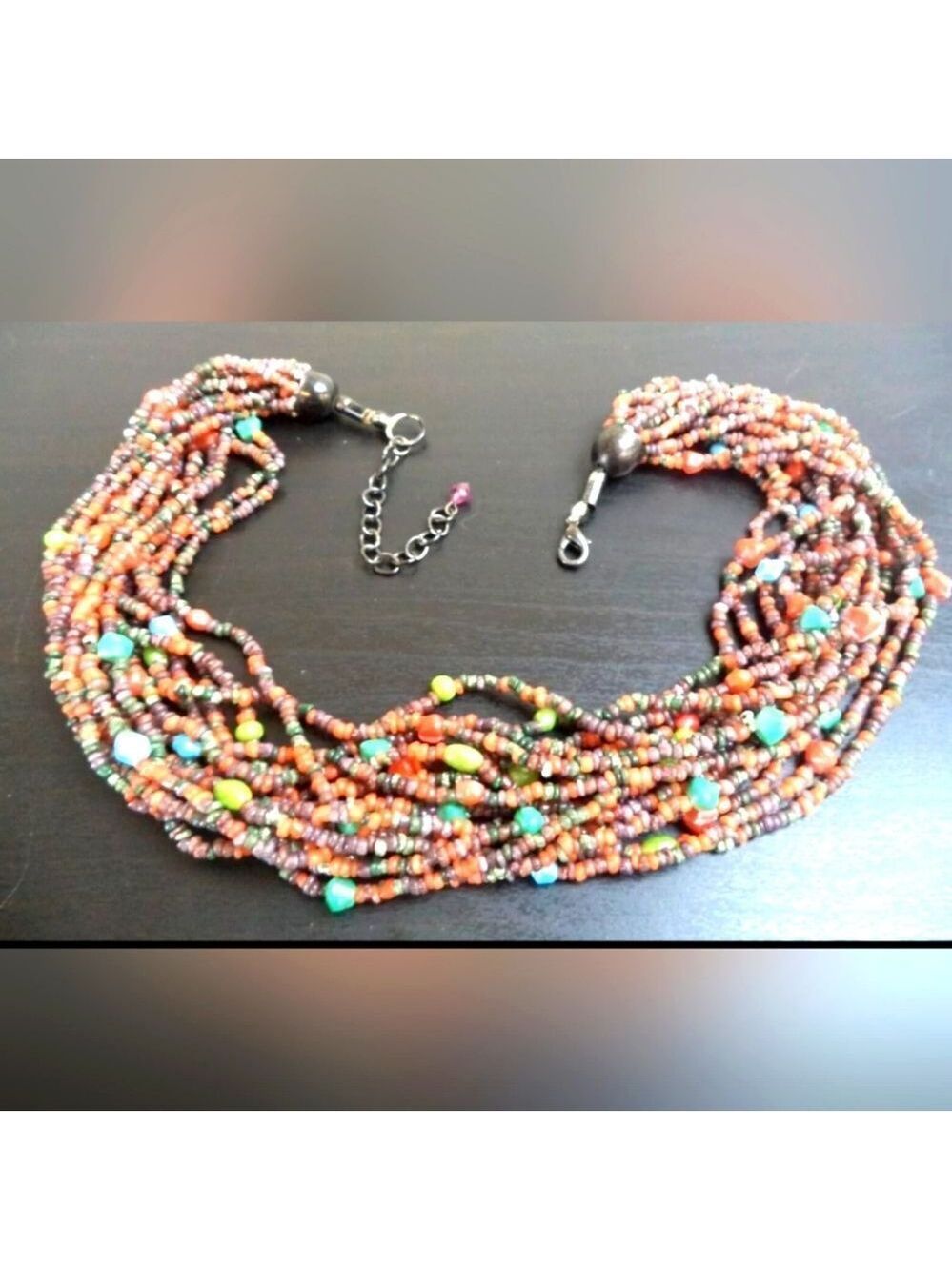 VINTAGE ESTATE MULTI STRAND GLASS BEADED 20" NECKLACE